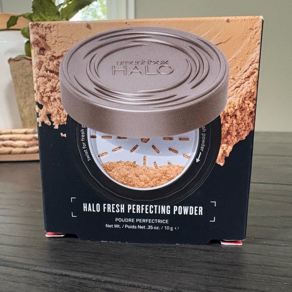 Smashbox Halo Fresh Perfecting Powder Light/Medium